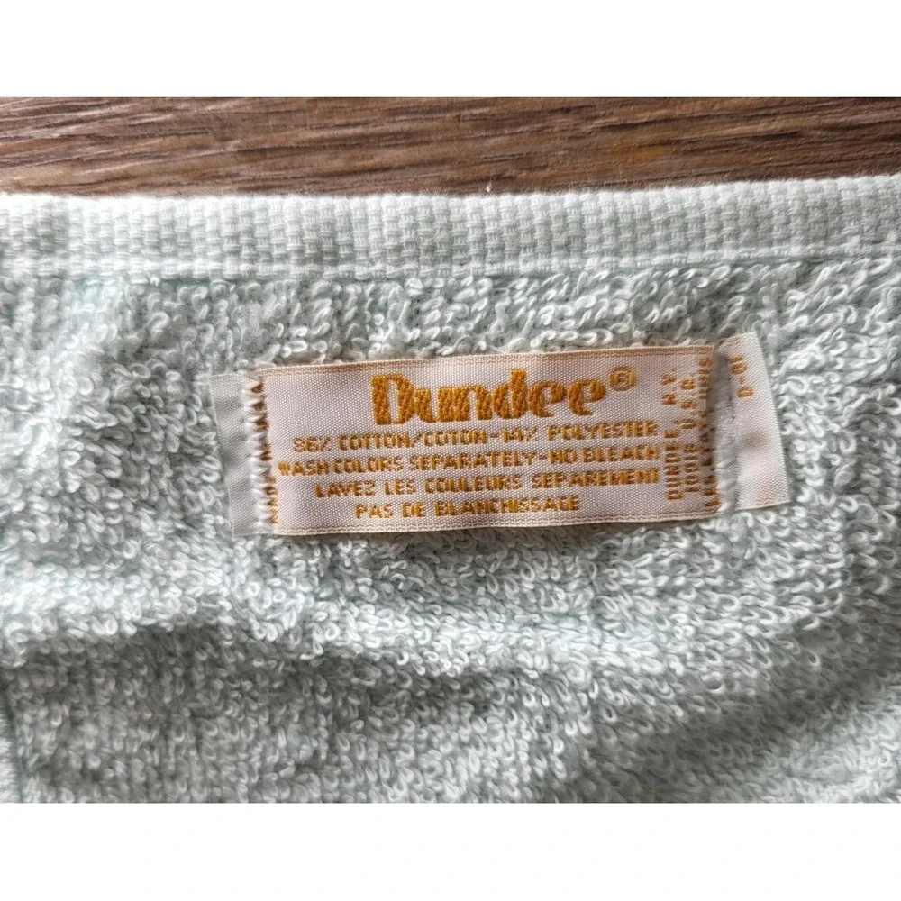 Vintage‎ NWT Dundee Blue Floral Cotton Hand Towel Lace Trim